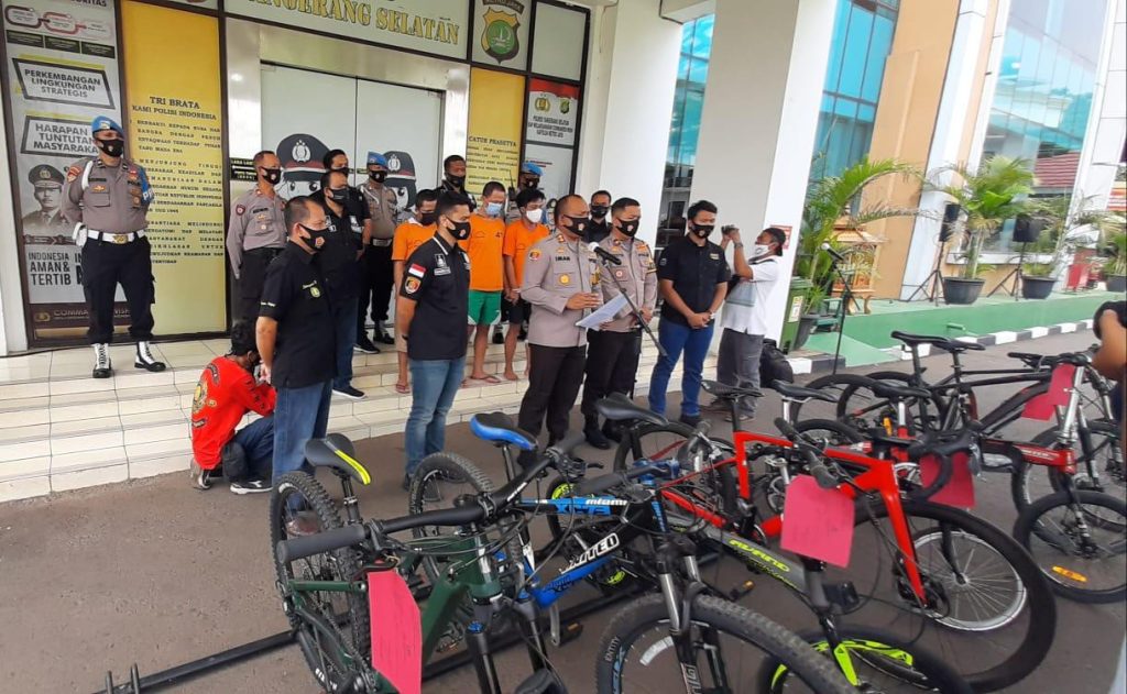 Maling Sepeda Mahal Di Jakarta Akhirnya Diringkus Polisi