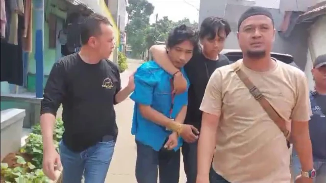 Aksi Pembunuhan Bungkus Jasad Wanita Pakai Sarung