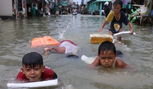 Banjir Rob Kembali Rendam Wilayah Muara Angke, Jakut