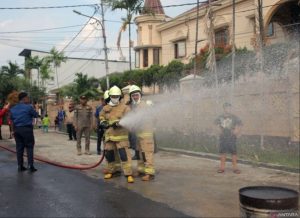 Restoran di Grand Indonesia Terbakar: 13 Unit Damkar Diterjunkan