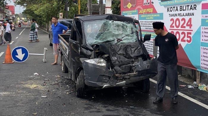 Warga Amuk Sopir Pikap di Simpang borr Kedung Halang Bogor