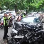 Kecelakaan Beruntun Akibat Sopir Mercy Mabuk Di Jatim