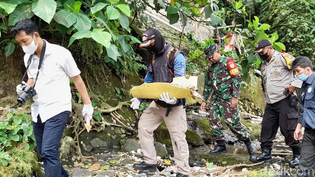 Di Temukan Mayat Bayi di Sungai Cisadane Di Bogor